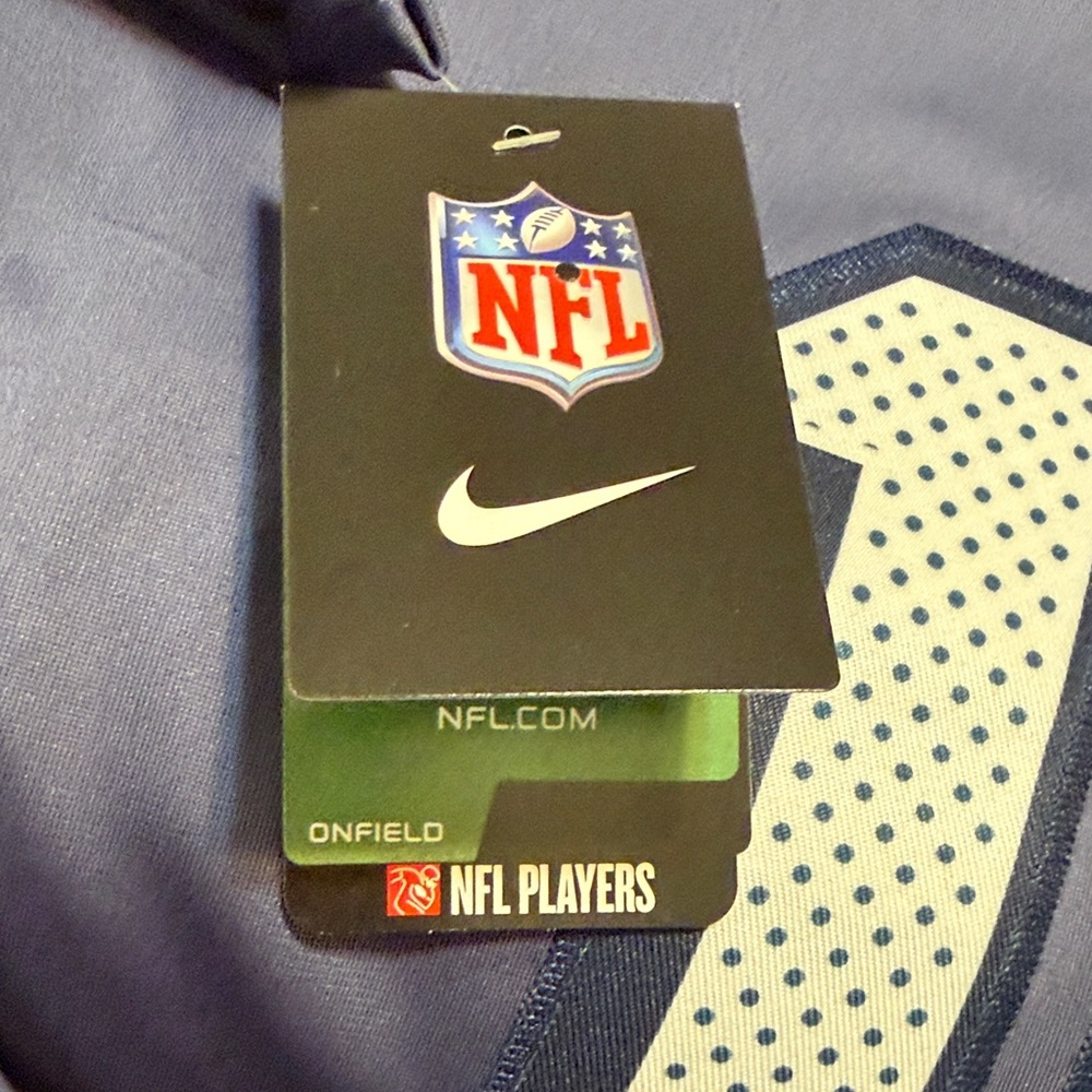New England Patriots Football Jersey - Picture 6 of 6